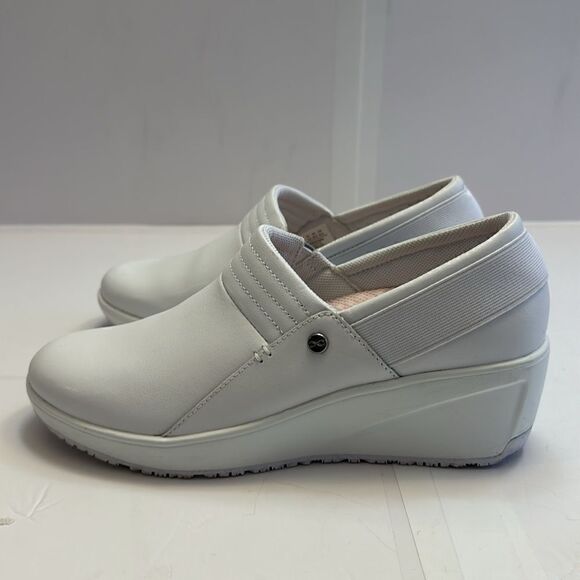 Infinity women’s nursing slip on shoes size 9 - Picture 3 of 13